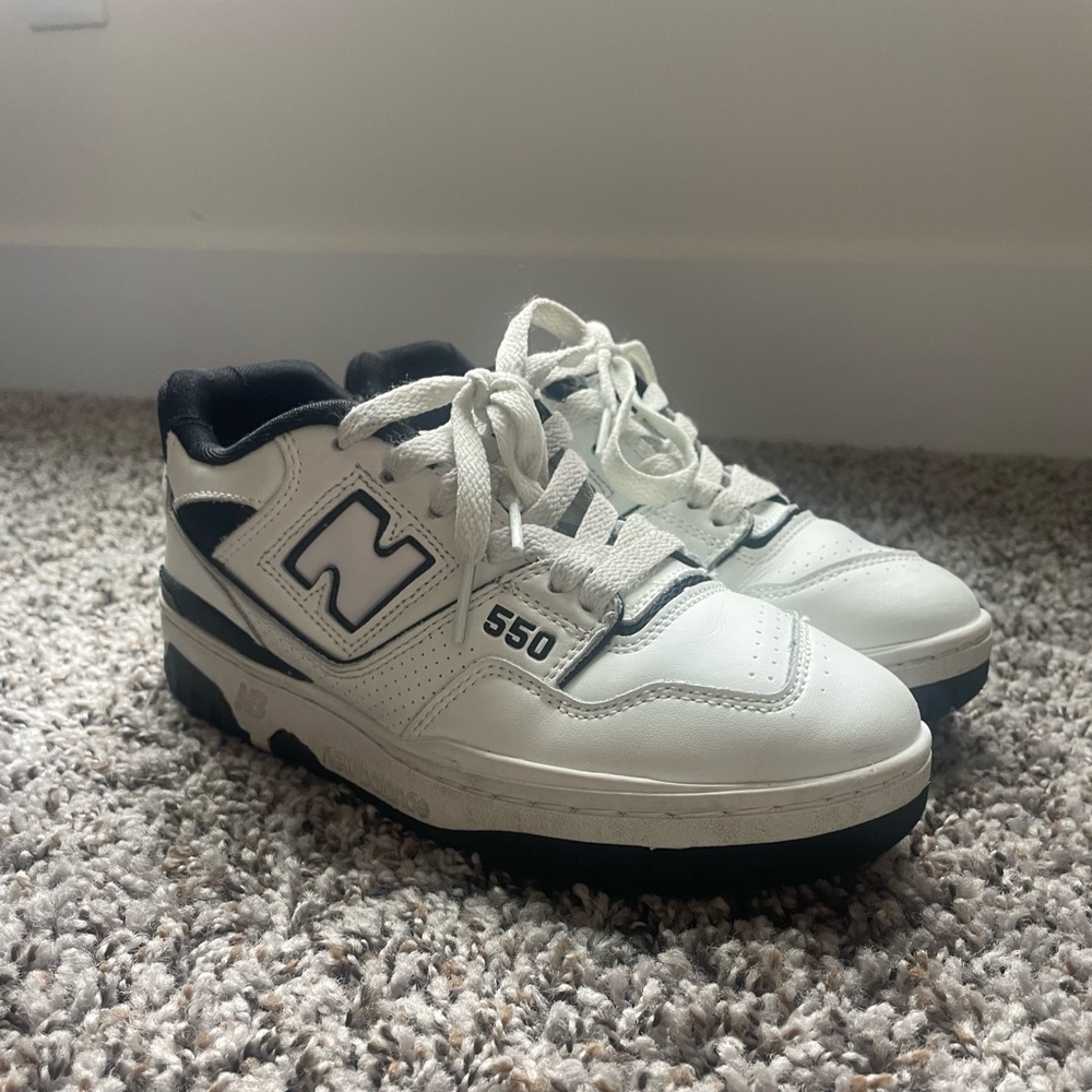 New Balance 550